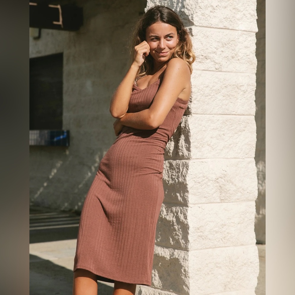 Billabong Summer Babe Midi Dress in Mocha